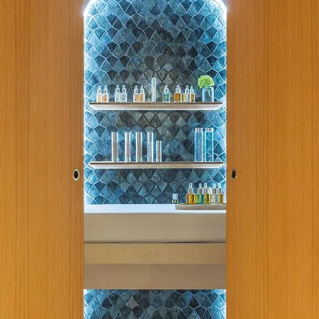 Singulier - Boutique & Anne Semonin Hotel 4*