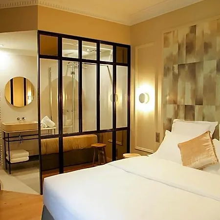Отель Singulier - Boutique & Anne Semonin 4*
