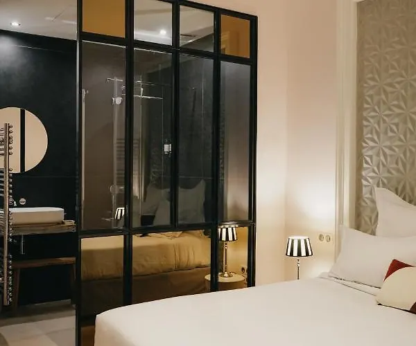 Singulier - Boutique & Anne Semonin Hotel 4*