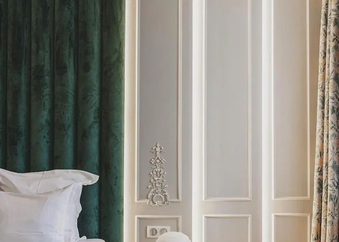 Singulier - Boutique & Anne Semonin