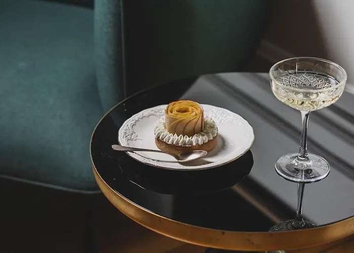 Singulier - Boutique & Anne Semonin Hotel 4*