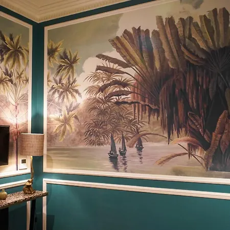 Singulier - Boutique & Anne Semonin 4* Bordeaux