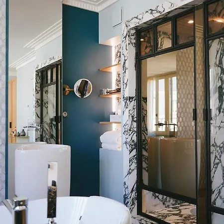 Singulier - Boutique & Anne Semonin 4* Bordeaux