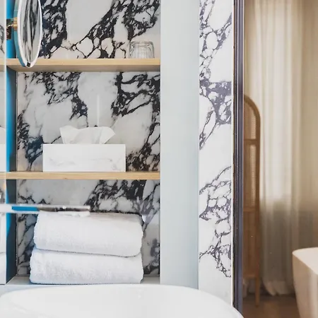 Szálloda Singulier - Boutique & Anne Semonin 4*