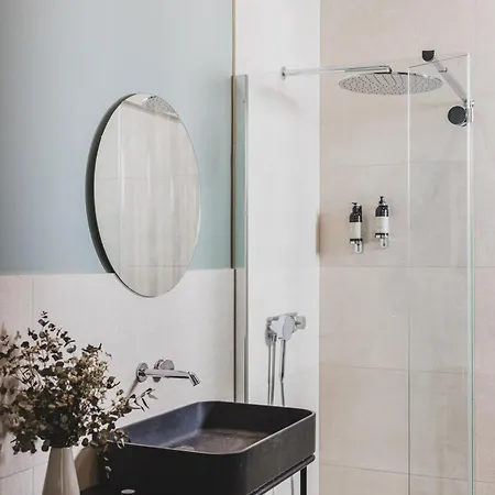 Szálloda Singulier - Boutique & Anne Semonin 4*