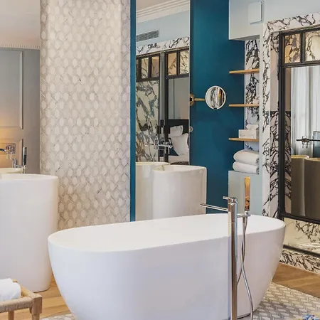 Singulier - Boutique & Anne Semonin Hotel