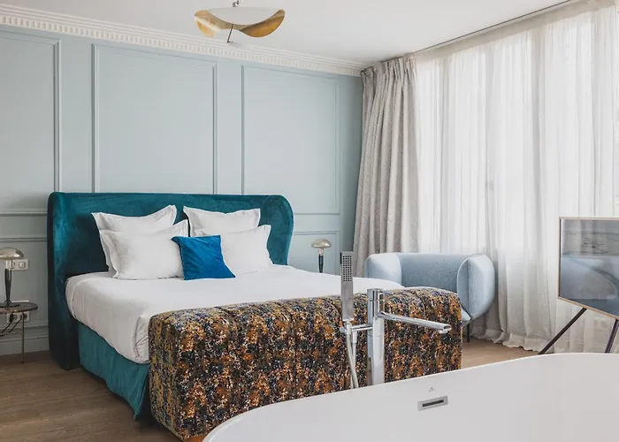 Singulier - Boutique & Anne Semonin Hotel 4*